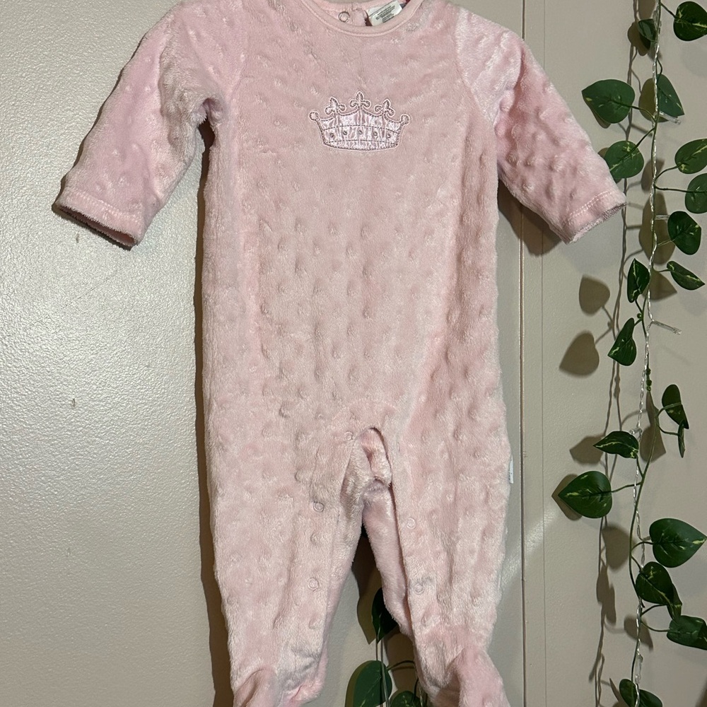 Vitamins Baby Light Pink Crown Footie